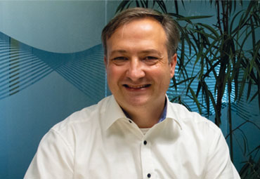 Die Dosing GmbH aus Heidelberg verbessert mit digitalen Lösungen wie AiDKlinik und Flycicle Vision die Arzneimitteltherapiesicherheit in Kliniken.