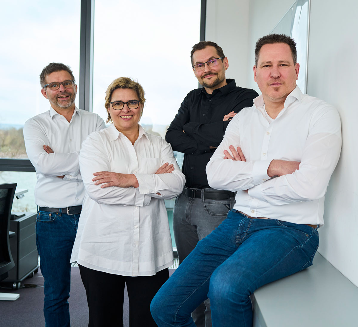 Mit Adunatio, dem neuen Standardisierungsprojekt für die Softwareeinführung, unterstützt Dedalus HealthCare Kliniken auf dem Weg in die digitale Zukunft. Mithilfe dieses strukturierten Implementierungs- und Migrationsframeworks wird der Wechsel zum modernen Informationssystem ORBIS planbar, sicher und wirtschaftlich. Die damit verbundene Transparenz in Vorgehen und Architektur schafft zudem eine verlässliche Investitionssicherheit – Projektschritte und Kosten werden frühzeitig greifbar und kalkulierbar.